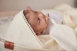 Jollein Embroidery Ivory 75 X 75 Cm Badcape 530-836-66069 -Baby Producten Winkel Jollein Embroidery Ivory 75 x 75 cm Badcape 530 836 66069.6