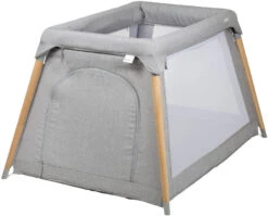 Babygo Groovy Grijs Campingbedje Incl. Bodemverhoger 4551 18 Babygo Groovy Grijs Campingbedje Incl. Bodemverhoger 4551 -Baby Producten Winkel babygo groovy grijs campingbedje incl. bodemverhoger 4