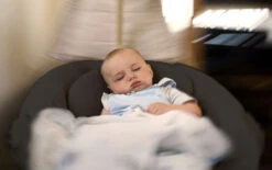 Babygo Homey Set Grey Babyschommel En Kinderstoel 19022 -Baby Producten Winkel babygo homey swing babyschommel 3 1 1 2