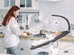 Babygo Homey Set Black/White Babyschommel En Kinderstoel 19014 36 Babygo Homey Set Black/White Babyschommel En Kinderstoel 19014 -Baby Producten Winkel babygo homey swing babyschommel 4 1 4