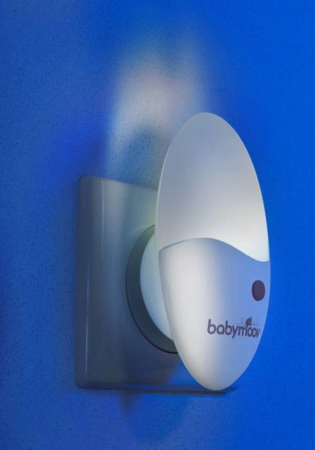 Babymoov Ovaal Wit Nachtlampje Voor Stopcontact A015014 4 Babymoov Ovaal Wit Nachtlampje Voor Stopcontact A015014 - Afbeelding 2