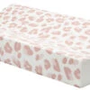 Bébé-jou Bebe-Jou Leopard Pink 72 X 44 Cm Aankleedkussen 6800123 -Baby Producten Winkel bebe jou leopard pink 72 x 44 cm aankleedkussen
