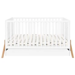 Bellamy Lotta Snow Babykamer: Ledikant/Juniorbed En Commode -Baby Producten Winkel bellamy lotta snow 70 x 140 cm ledikant juniorbed lobilo70 2 1