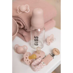 Bibs Blush 110 Ml Glazen Fles 5013244 20 Bibs Blush 110 Ml Glazen Fles 5013244 -Baby Producten Winkel bibs ss22 mixed lifestyle product 7