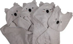 Blush & Blossom Koala Kyle 1-2jr Badstof Badjas TR-BB4212 17 Blush & Blossom Koala Kyle 1-2jr Badstof Badjas TR-BB4212 -Baby Producten Winkel blush blossom koala kyle bathcape bathrobe bibs poncho 1