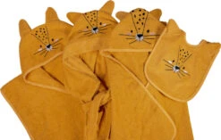 Blush & Blossom Leopard Lenny Badstof Badcape TR-BB4204 -Baby Producten Winkel blush blossom leopard lenny badcape bathrobe bibs poncho 1 1 1