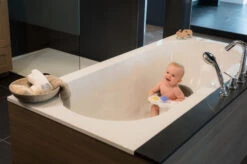 Bo Jungle B-Bath Seat Grijs/Wit Badring B400700 -Baby Producten Winkel bo jungle b bath seat grijswit badzitje b400700 7