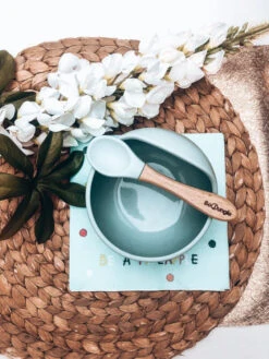 Bo Jungle B-Suction Bowl Blauw Kommetje Met Lepel B500610 -Baby Producten Winkel bo jungle b suction bowl blauw kommetje met lepel b500610 11