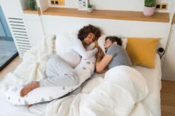 Doomoo Buddy Bear Grey Voedingskussen B04 14 Doomoo Buddy Bear Grey Voedingskussen B04 -Baby Producten Winkel doomoo buddy bear grey voedingskussen b04