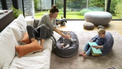 Doomoo Seat'n Swing Antraciet Zitzak 01 -Baby Producten Winkel doomoo seat antraciet zitzak 01 6