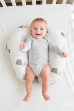 Doomoo Softy Bear Grey Voedingskussen S04 -Baby Producten Winkel doomoo softy bear grey voedingskussen s04 1