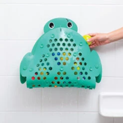 Infantino 2-in-1 Badmatje En Badspeeltjeshouder BK-205027 -Baby Producten Winkel infantino 2 in 1 badmatje en badspeeltjeshouder 4