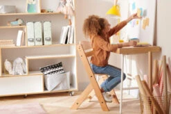 Kinderkraft Enock Grijs Meegroei Kinderstoel KKKENOCGRYF000 -Baby Producten Winkel kinderkraft enock wit meegroei kinderstoel kkkenocnat0000 10 1