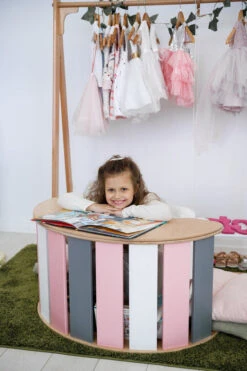 Luna Toys Houten Tafelblad Voor Schommelstoel LU-36912 11 Luna Toys Houten Tafelblad Voor Schommelstoel LU-36912 -Baby Producten Winkel luna toys houten tafelblad voor schommelstoel lu 36912 3