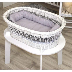 MamaLoes Amy Panter Grijs Omkeerbaar Babynest 84719 -Baby Producten Winkel mamaloes amy panter grijs omkeerbaar babynest 84719 lifestyle