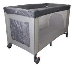 Ding Deluxe Grey Campingbedje Incl. Bodemverhoger -Baby Producten Winkel mamaloes ding deluxe grey campingbedje incl. bodemverhoger 2