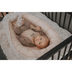 MamaLoes Panther Army Green Omkeerbaar Babynest ML3038 -Baby Producten Winkel mamaloes stippen omkeerbaar babynest ml020107 14