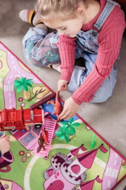 Rebel Roads Fairground Life 95x200 Cm Speelmat RSWTWGA26095200T01 -Baby Producten Winkel rebel roads fairground life 95x200 cm speelmat rswtwga26095200t01 5