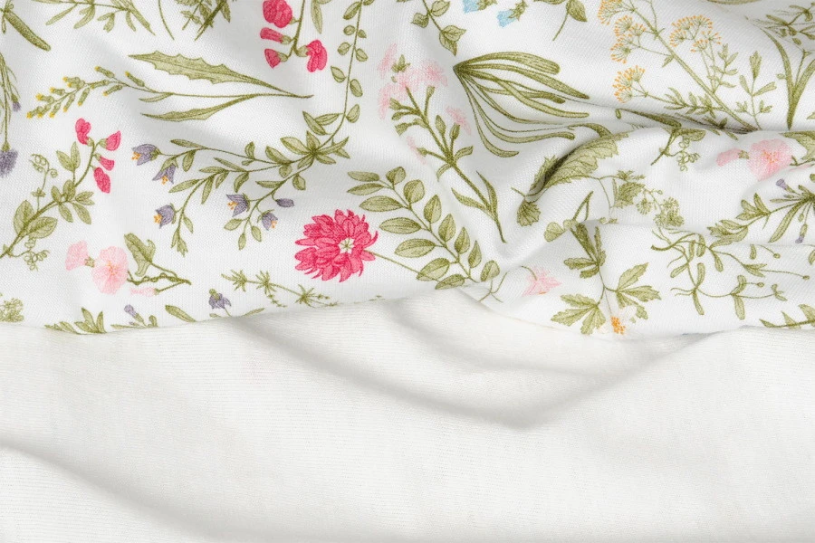 Babymatex Ines Flowers 100x150 Cm Ledikantdeken TO0100_35 4 Babymatex Ines Flowers 100x150 Cm Ledikantdeken TO0100_35 - Afbeelding 2