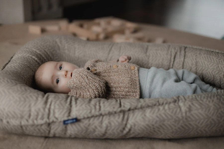 Zaffiro Geo Burgund Babynest 9989 6 Zaffiro Geo Burgund Babynest 9989 - Afbeelding 4